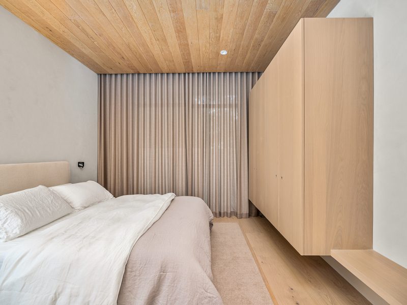 Bedroom closet cabinet