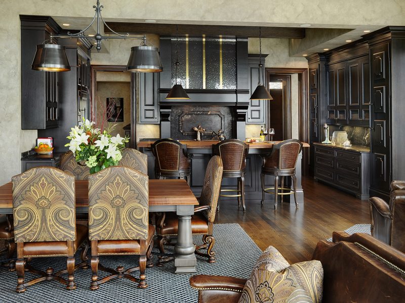 Black traditional kitchen Sarnia Ontario