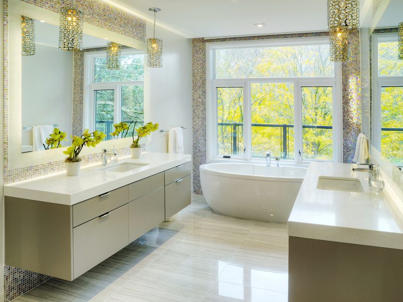 Ensuite with two vanities