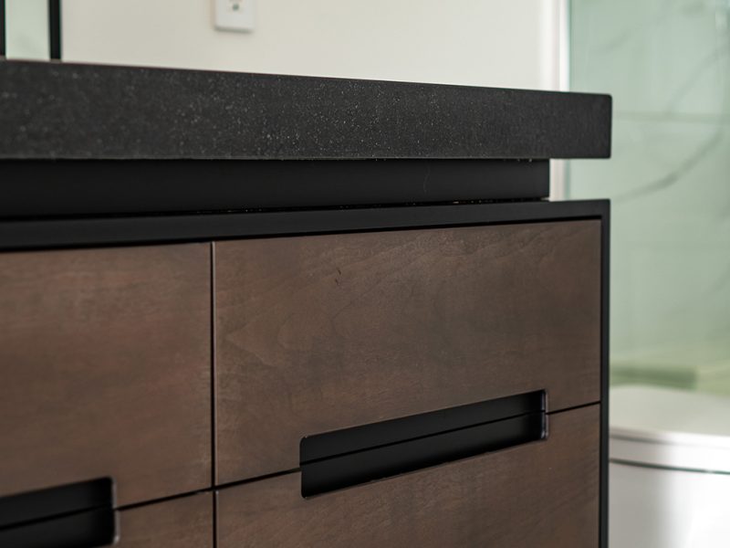 No hardware on vanity