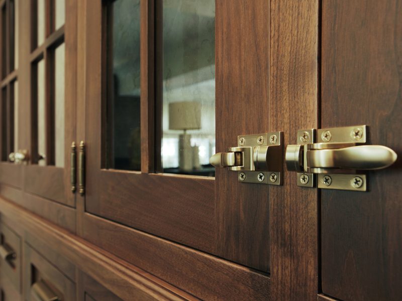 latch-detail