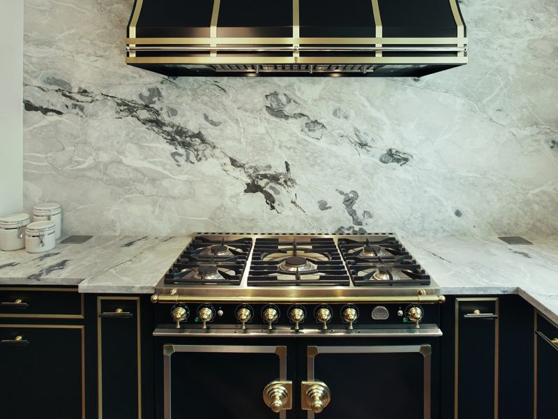 le-creuset-oven