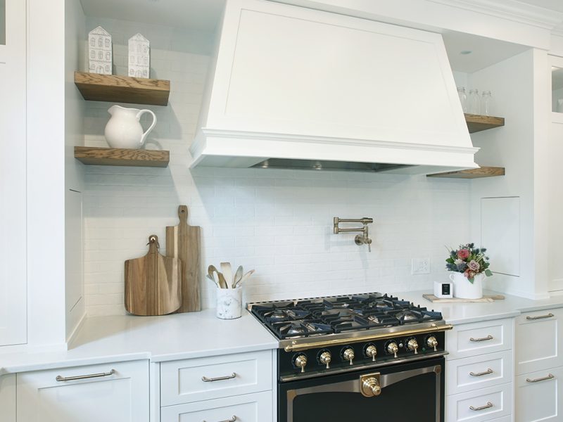 Le Creuset range in a farmhouse kitchen