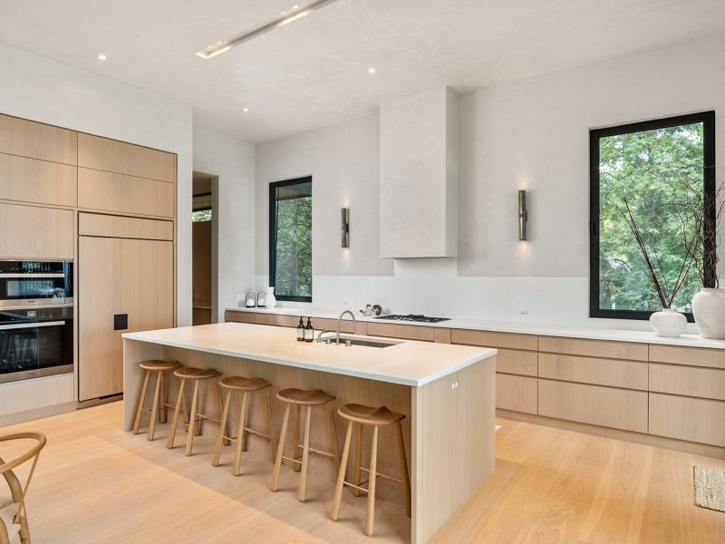 Minimalist wood kitchen cabinets