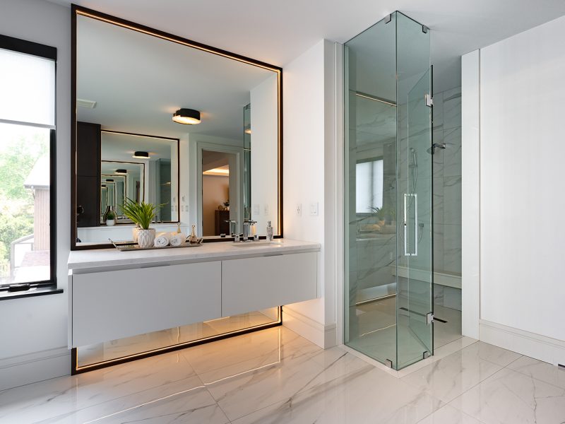 Modern ensuite cabinets