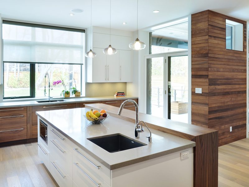 Modern kitchen cabinets Oakville Ontario