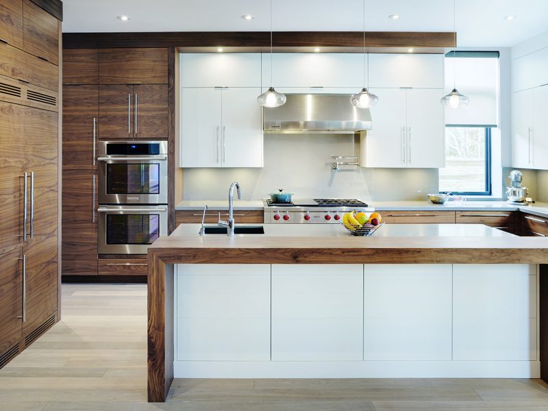 Modern white and wood kitchen Oakville Ontario