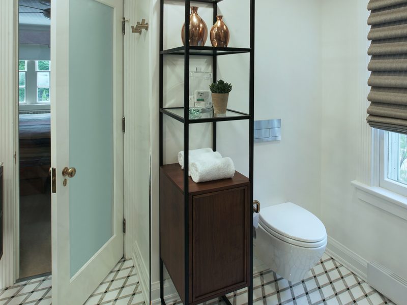 small-linen-cabinet