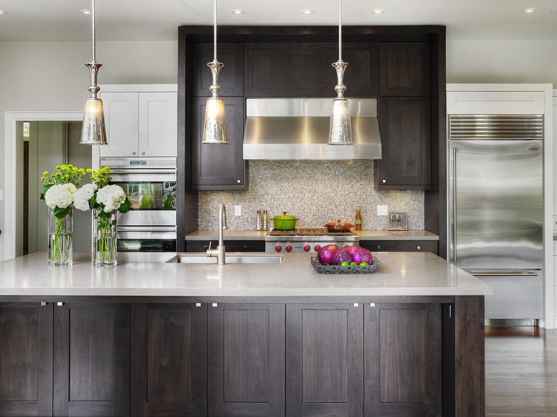 Transitional kitchen cabinets Oakville Ontario